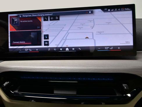 Used 2025 BMW i4 eDrive40 w/ Parking Assistance Package image 14