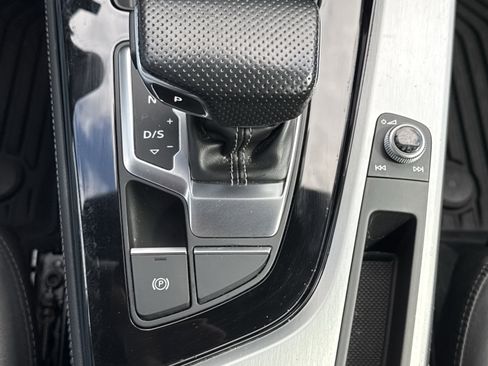 Used 2022 Audi A4 2.0T Premium Plus w/ Premium Plus Package image 26