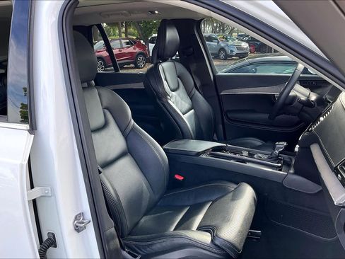 Used 2021 Volvo XC90 T6 Inscription image 7