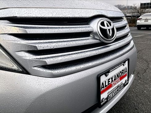 Used 2012 Toyota Avalon image 28