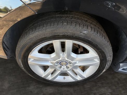 Used 2014 Mercedes-Benz ML 350 BlueTEC 4MATIC image 37