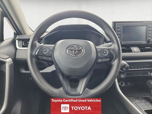 Certified 2022 Toyota RAV4 LE AWD/4WD image 14