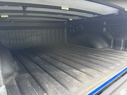Used 2025 RAM 1500 Big Horn AWD/4WD image 9