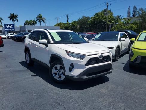 Used 2019 Toyota RAV4 XLE w/ Convenience Package AWD/4WD image 31