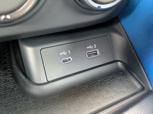 Used 2024 Nissan Z Performance w/ Floor Mat Package RWD image 20