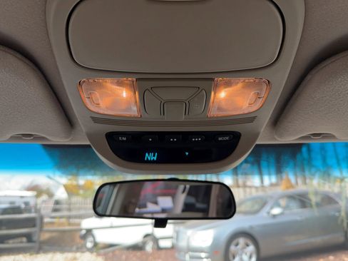 Used 2006 Toyota Sienna LE image 17