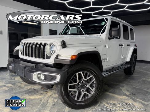 Used 2024 Jeep Wrangler Unlimited Sahara AWD/4WD image 1