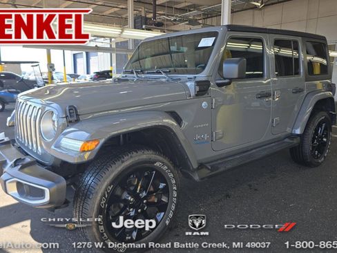 Used 2021 Jeep Wrangler Unlimited Sahara w/ Cold Weather Group image 1