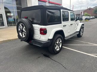 Used 2018 Jeep Wrangler Unlimited Sahara AWD/4WD video 3