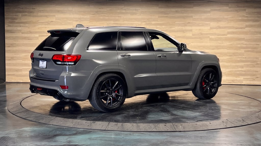 Used 2020 Jeep Grand Cherokee SRT AWD/4WD image 18