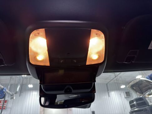 Used 2023 Dodge Durango Pursuit w/ Technology Group image 23