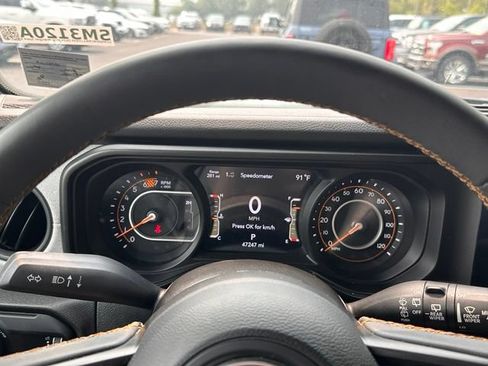 Used 2024 Jeep Wrangler Unlimited Sport AWD/4WD image 24