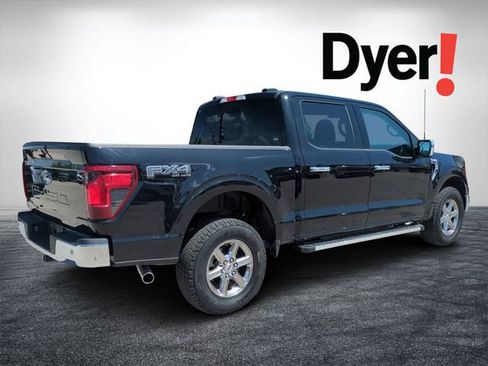 Used 2025 Ford F150 XLT w/ Equipment Group 302A MID AWD/4WD image 3
