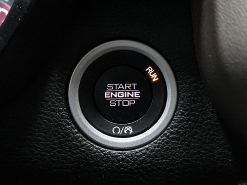 Used 2020 RAM 1500 Laramie image 39