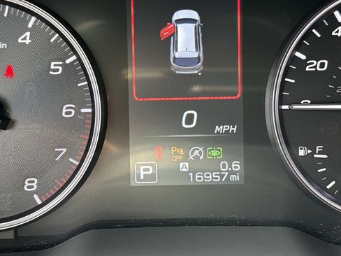 Used 2023 Subaru Outback Touring XT AWD/4WD image 42