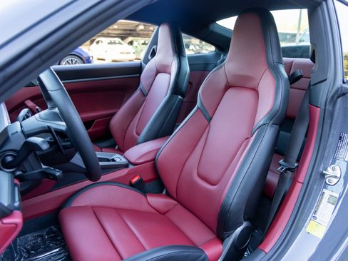 Certified 2026 Porsche 911 Carrera image 5