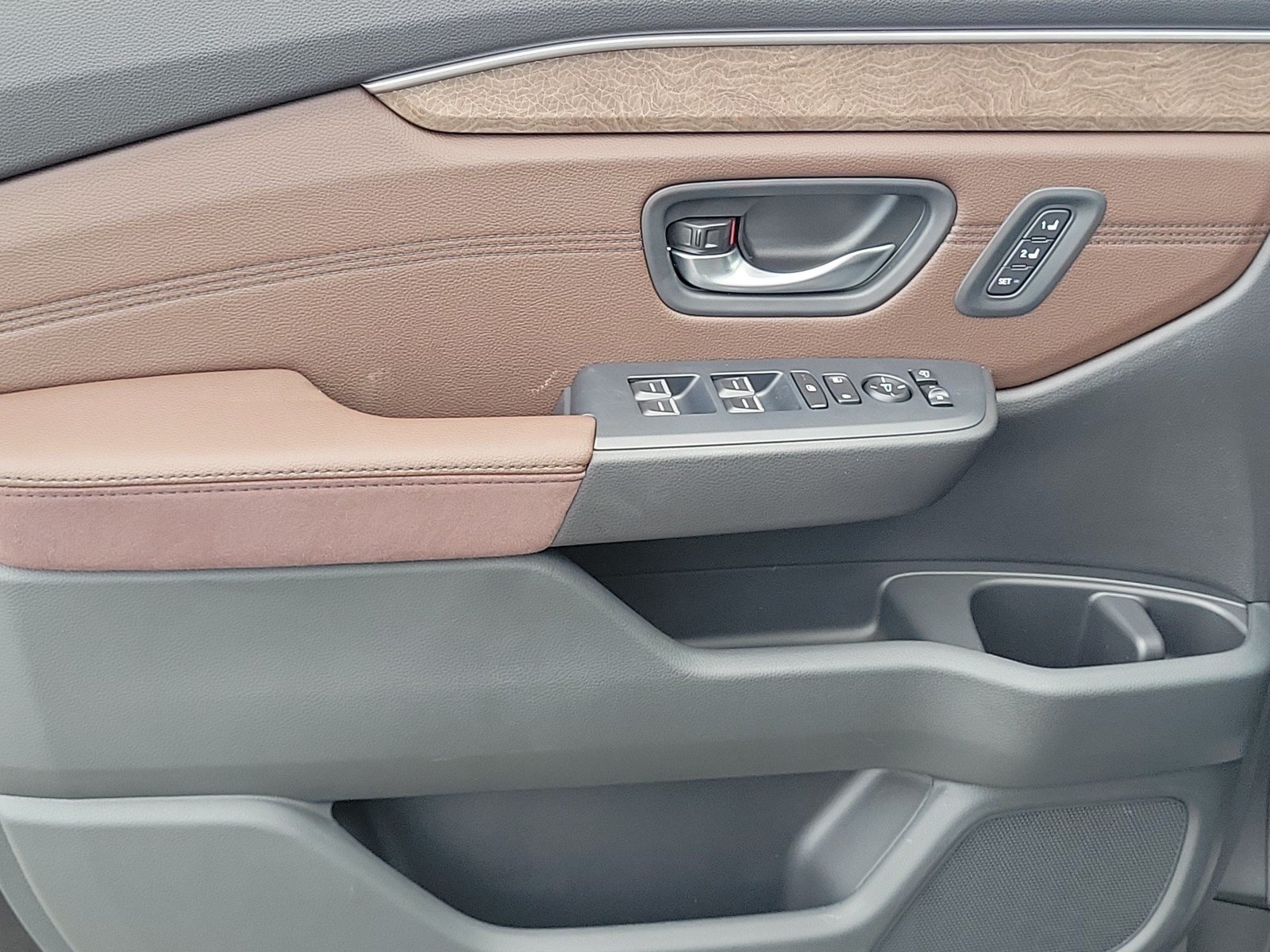 New 2026 Honda Pilot Elite image 14
