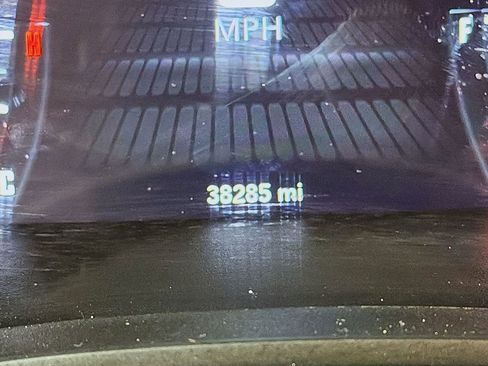 Used 2018 Dodge Challenger R/T w/ Blacktop Package image 25