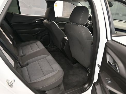 Used 2024 Chevrolet Trax LS w/ Driver Confidence Package image 38