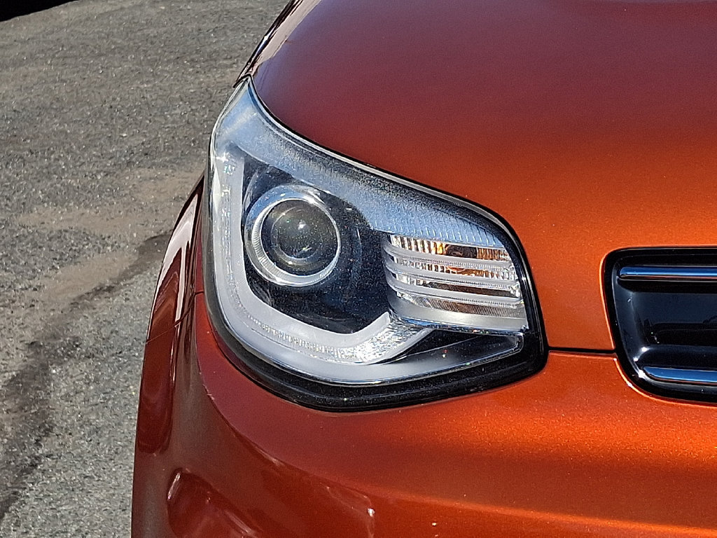 Used 2018 Kia Soul ! w/ Tech Package FWD image 9
