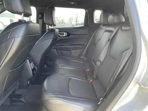 Used 2024 Jeep Compass Latitude w/ Altitude Special Edition image 37