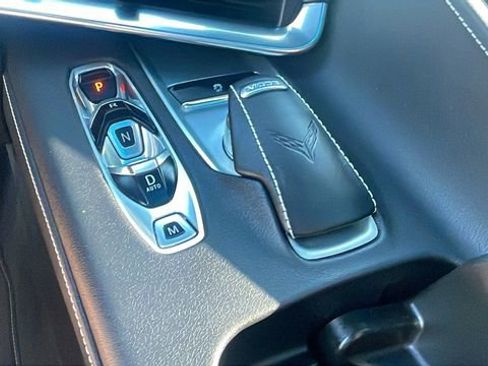 Used 2021 Chevrolet Corvette Stingray Coupe w/ Z51 Performance Package image 14