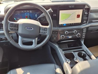 New 2026 Ford F250 Lariat w/ Black Appearance Package