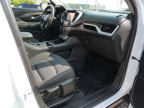 Used 2022 GMC Terrain SLE w/ Driver Convenience Package AWD/4WD image 30