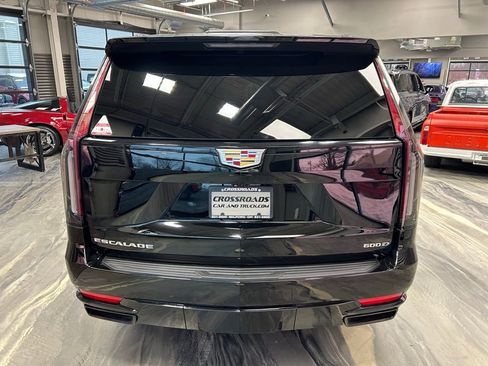 Used 2021 Cadillac Escalade Sport w/ Driver Assist Tech Package image 34