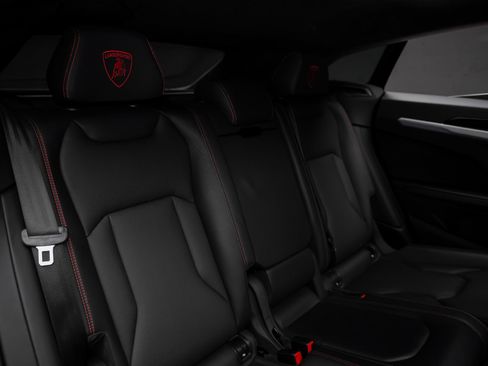 Used 2019 Lamborghini Urus AWD/4WD image 65