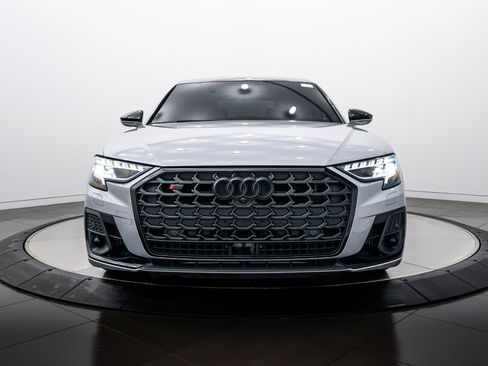 Used 2022 Audi S8 w/ S8 Comfort Plus Package image 26