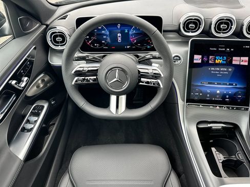 New 2025 Mercedes-Benz C 300 4MATIC Sedan image 15