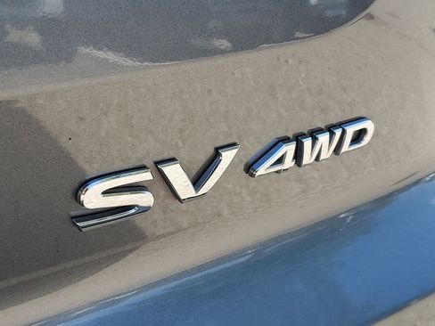 Used 2024 Nissan Pathfinder SV image 6