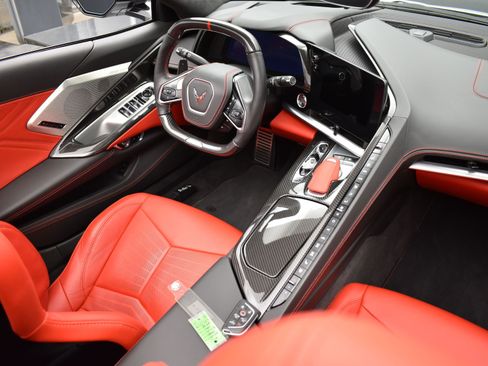 Used 2023 Chevrolet Corvette Z06 image 20