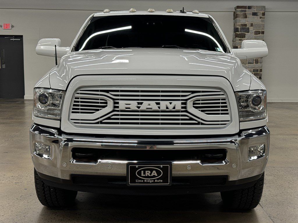 Used 2018 RAM 2500 Laramie w/ Snow Chief Group AWD/4WD image 2