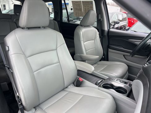 Used 2021 Honda Pilot Special Edition image 28