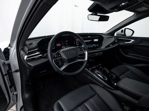 Certified 2025 Audi A5 2.0T Premium w/ Convenience Package image 9