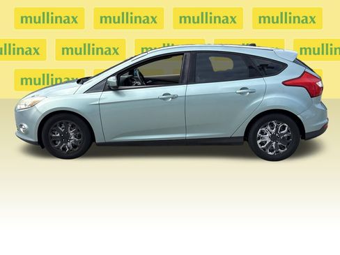 Used 2012 Ford Focus SE FWD image 11