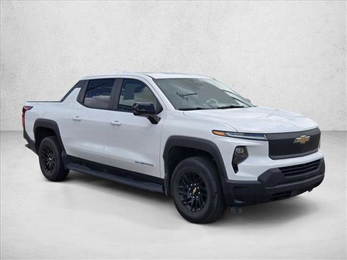 Used 2024 Chevrolet Silverado EV W/T AWD/4WD image 3