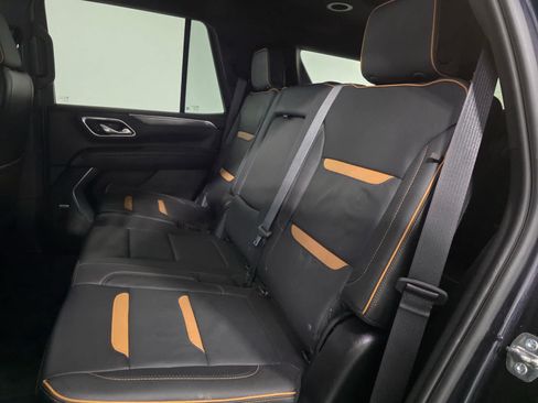 Used 2024 GMC Yukon AT4 AWD/4WD image 11