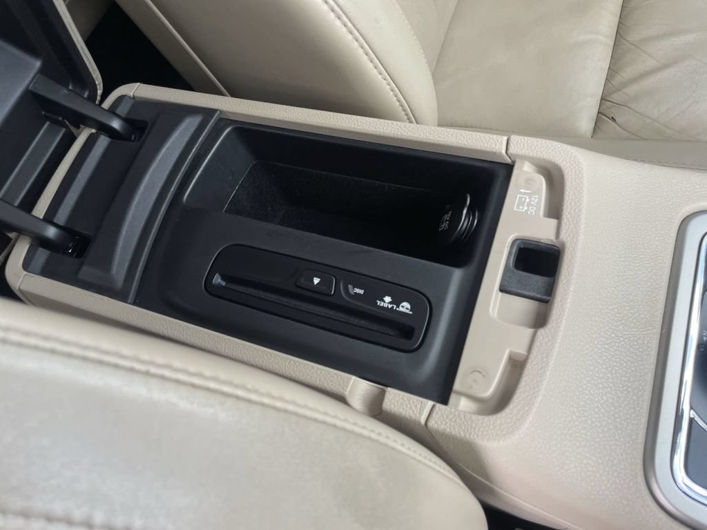 Used 2014 Jeep Grand Cherokee Limited AWD/4WD image 33