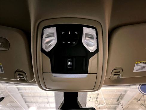 Used 2019 RAM 1500 Big Horn image 22