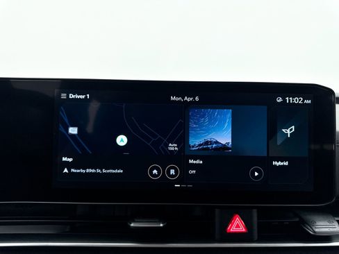 Certified 2025 Kia Carnival EX FWD image 23
