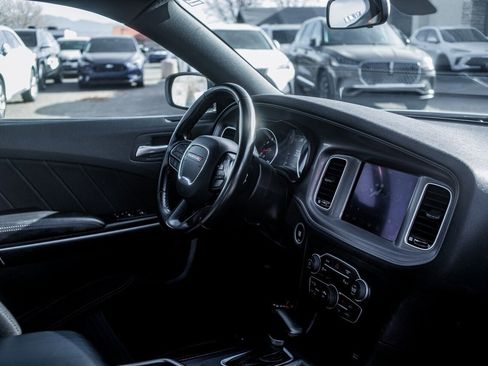 Used 2023 Dodge Charger SXT image 37