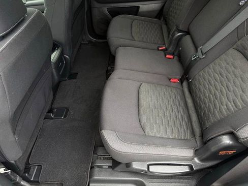 Certified 2023 Nissan Pathfinder SV image 12