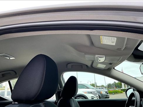 Used 2023 Nissan Sentra SV w/ All-Weather Package FWD image 27