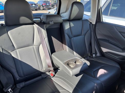 Used 2023 Subaru Forester Limited AWD/4WD image 19