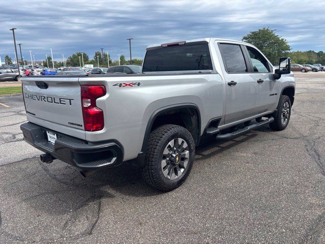 Used 2022 Chevrolet Silverado 2500 Custom w/ Custom Value Package AWD/4WD image 3