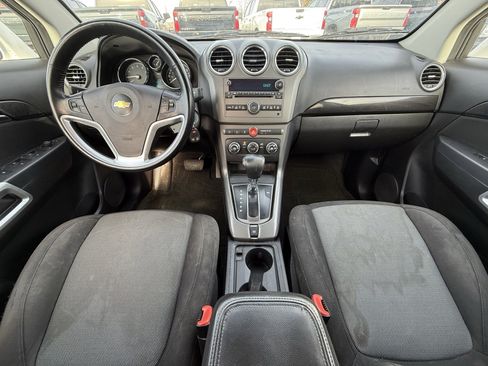 Used 2013 Chevrolet Captiva Sport LS image 15