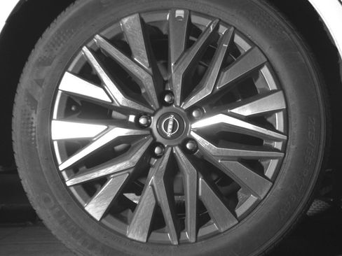 Used 2025 Nissan Altima 2.5 SV image 15